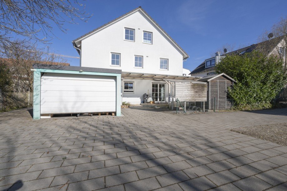 Hausansicht Doppelhaush�lfte Germering