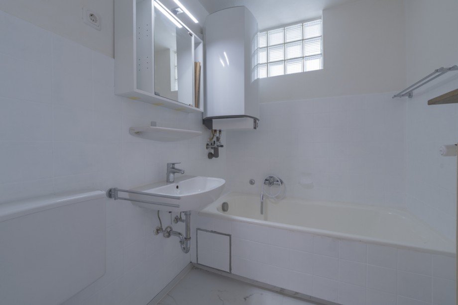 Bad Etagenwohnung Germering
