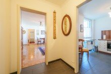 Eingangsbereich SOPART IMMOBILIEN - Stilvolle 2-Zimmer-Wohnung im Ramses-Hochhaus - spektakul�rer Rooftop-Pool