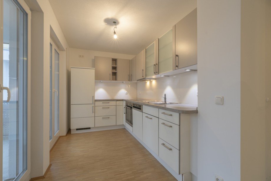 Moderne Einbauk�che Etagenwohnung M�nchen