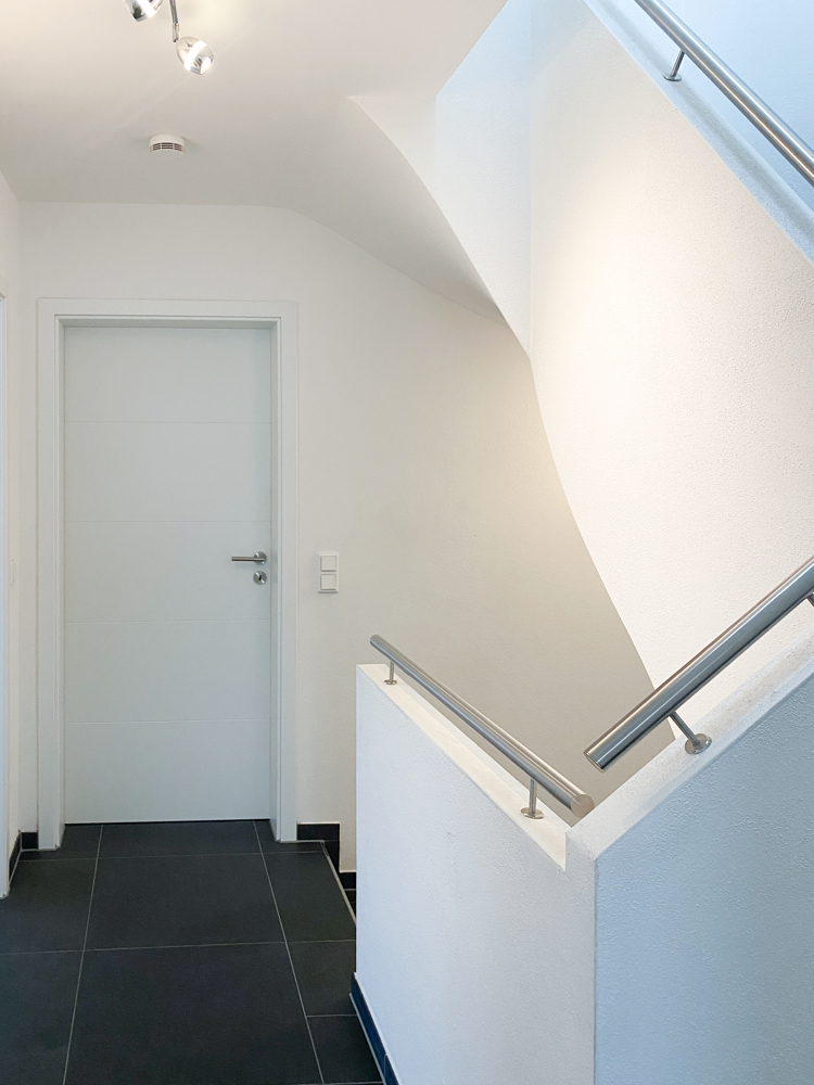 Treppenhaus Doppelhaush�lfte Germering