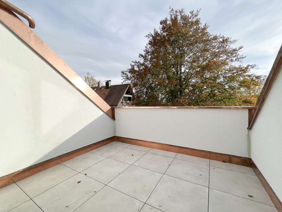 Balkon DG Doppelhaush�lfte Gilching / Geisenbrunn