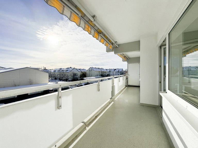 Titelbild Germering Etagenwohnung Sopart Immobilien - Sonnige 3-Zimmerwohnung mit Charme und viel M�glichkeiten - zentrumsnahe Lage