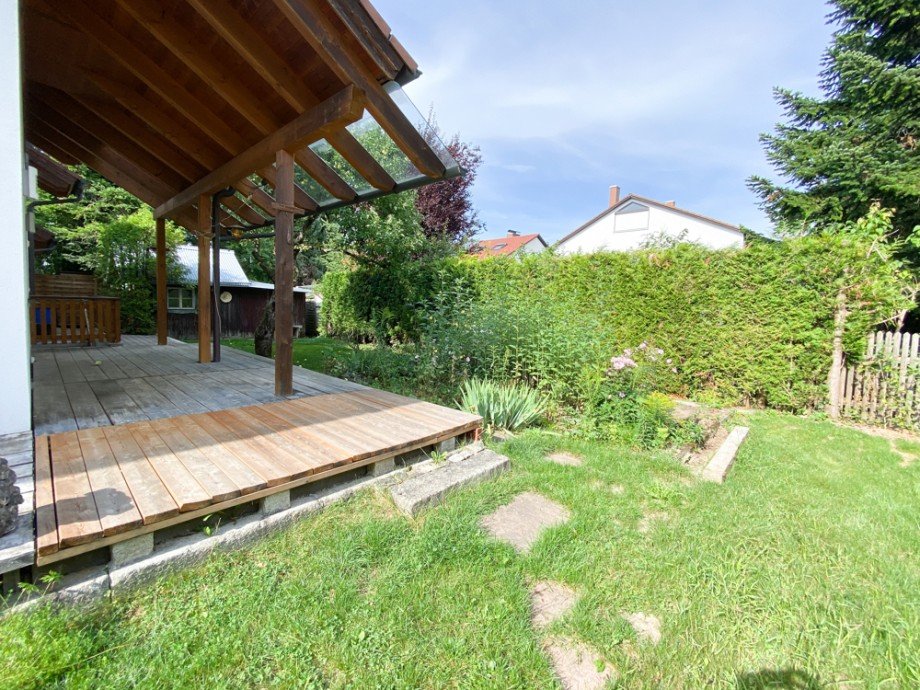 Uneinsehbarer Garten Einfamilienhaus Germering / Harthaus