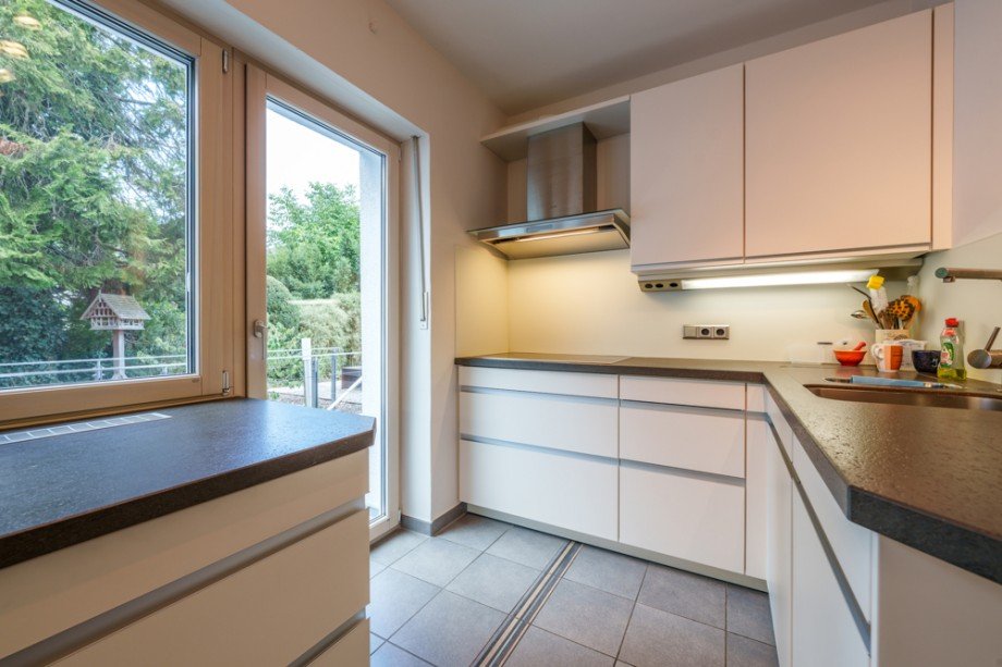 K�che im EG Zweifamilienhaus Germering