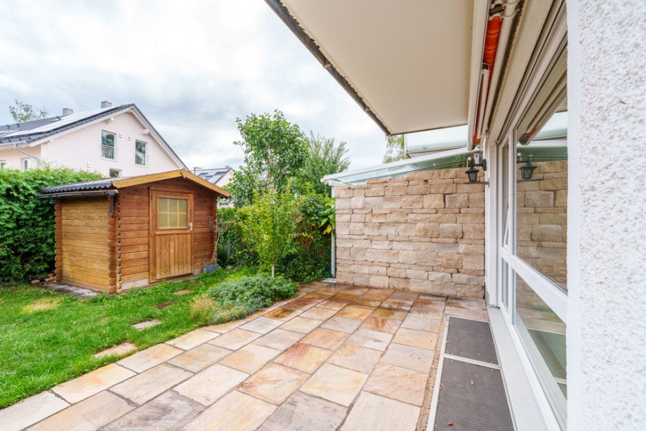 Terrasse und Garten Reihenmittelhaus Germering
