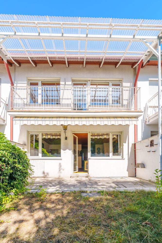 Ansicht vom Garten Reihenmittelhaus Germering