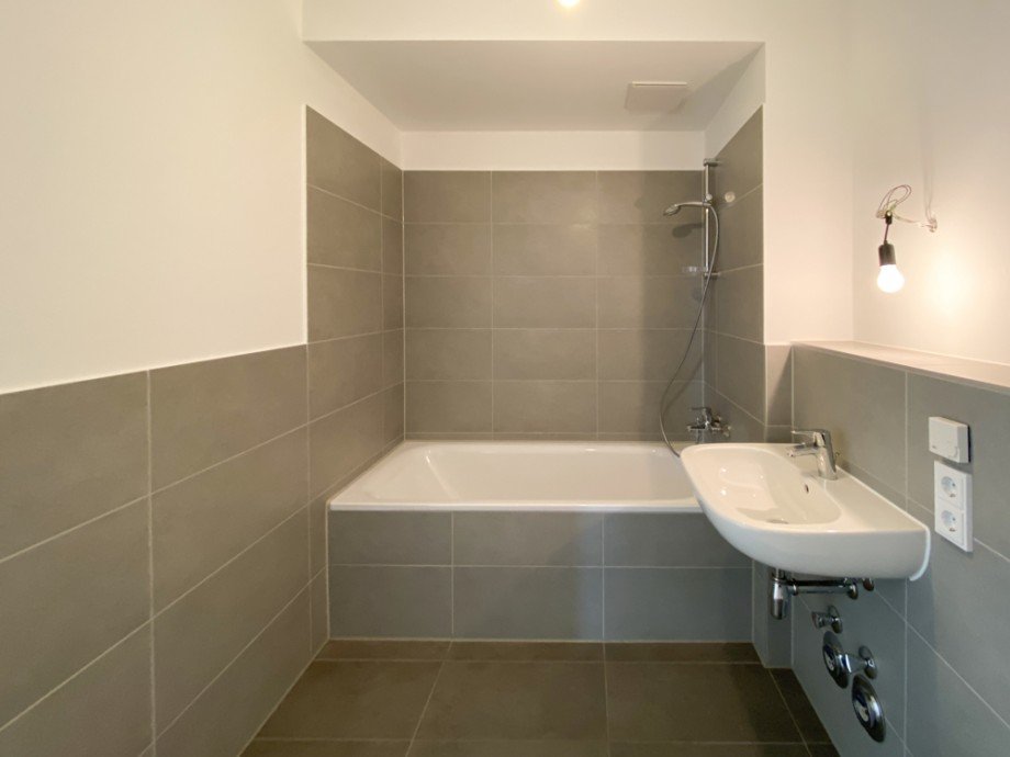 Bad Dachgeschosswohnung M�nchen / Riem