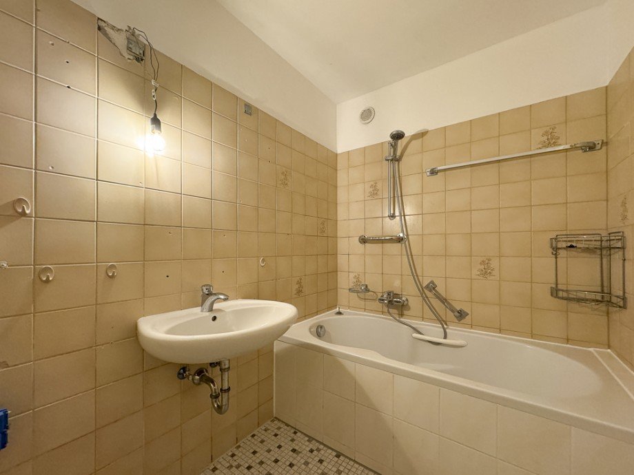Bad Etagenwohnung Germering