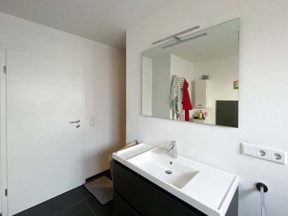 Badezimmer Doppelhaush�lfte Germering