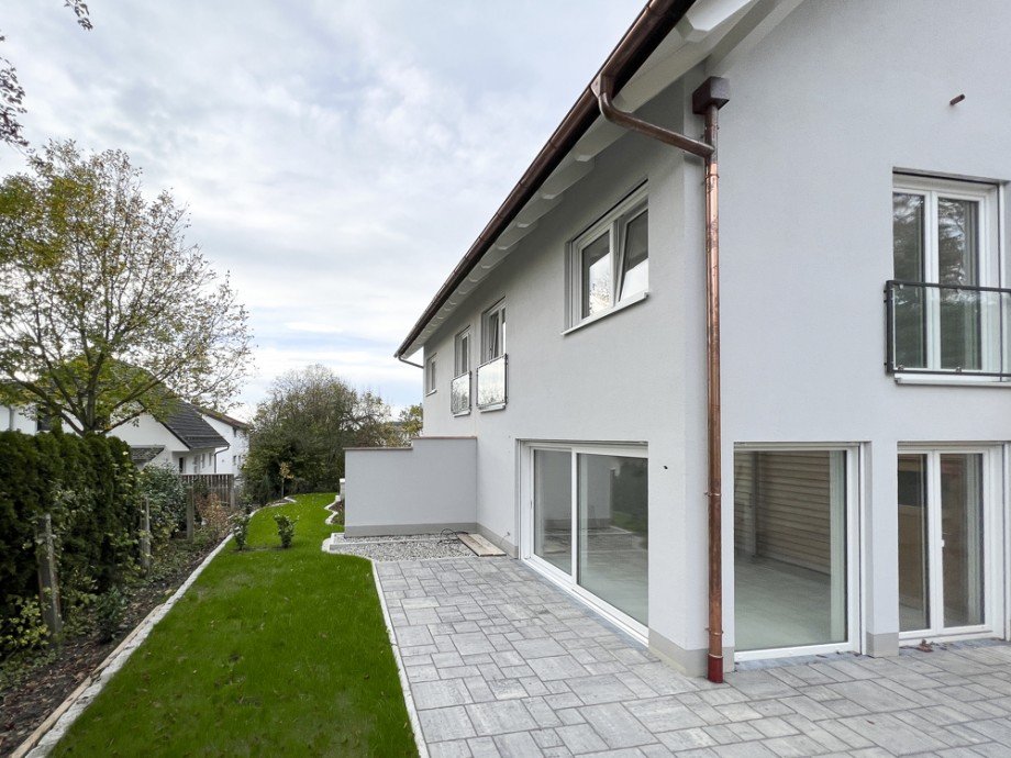 Terrasse Doppelhaush�lfte Gilching / Geisenbrunn