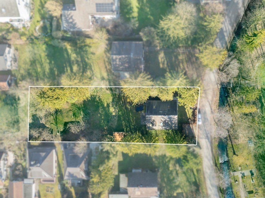 Luftbild Mehrfamilienhaus Gr�benzell