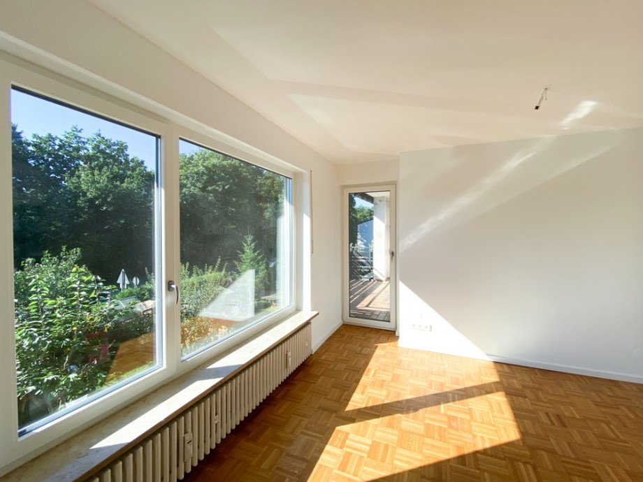 Gro�e Fensterfronten Etagenwohnung Germering