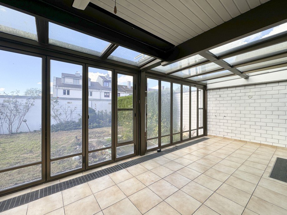 Gem�tlicher Wintergarten Reihenendhaus Gr�felfing