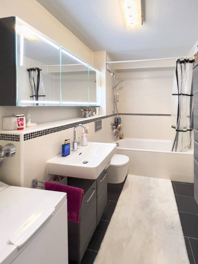 Badezimmer Etagenwohnung Germering