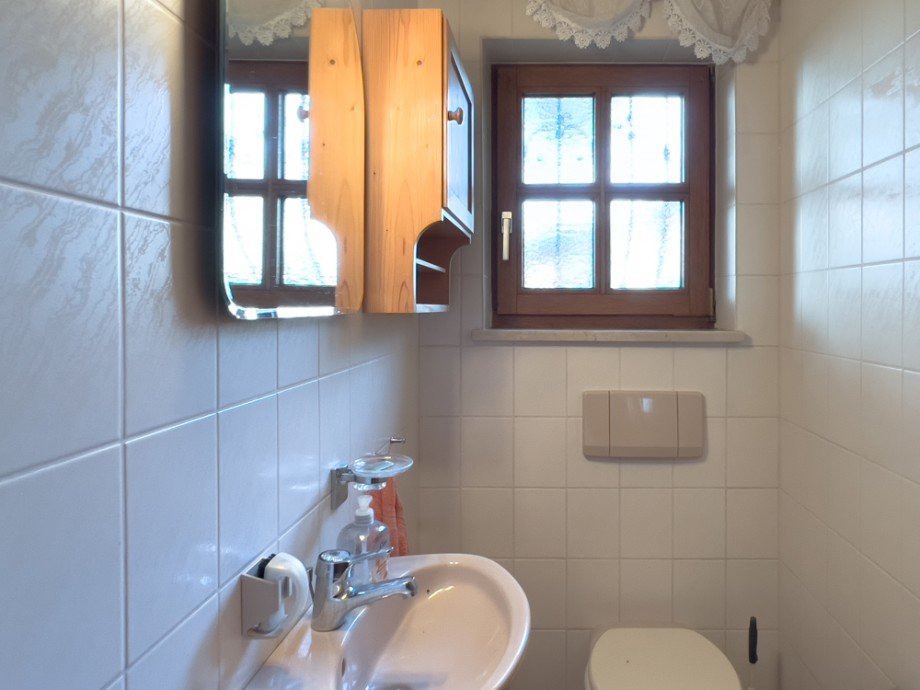G�ste WC Doppelhaush�lfte Puchheim