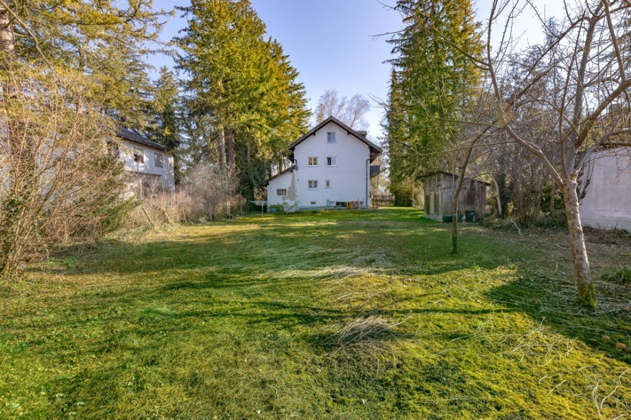 Haus von der Gartenseite Mehrfamilienhaus Gr�benzell