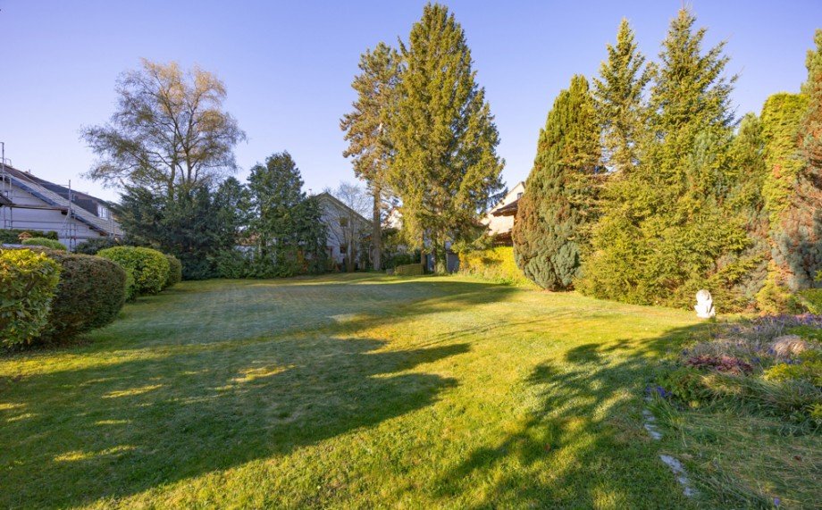 Riesiger Garten Einfamilienhaus Puchheim / Puchheim-Bahnhof