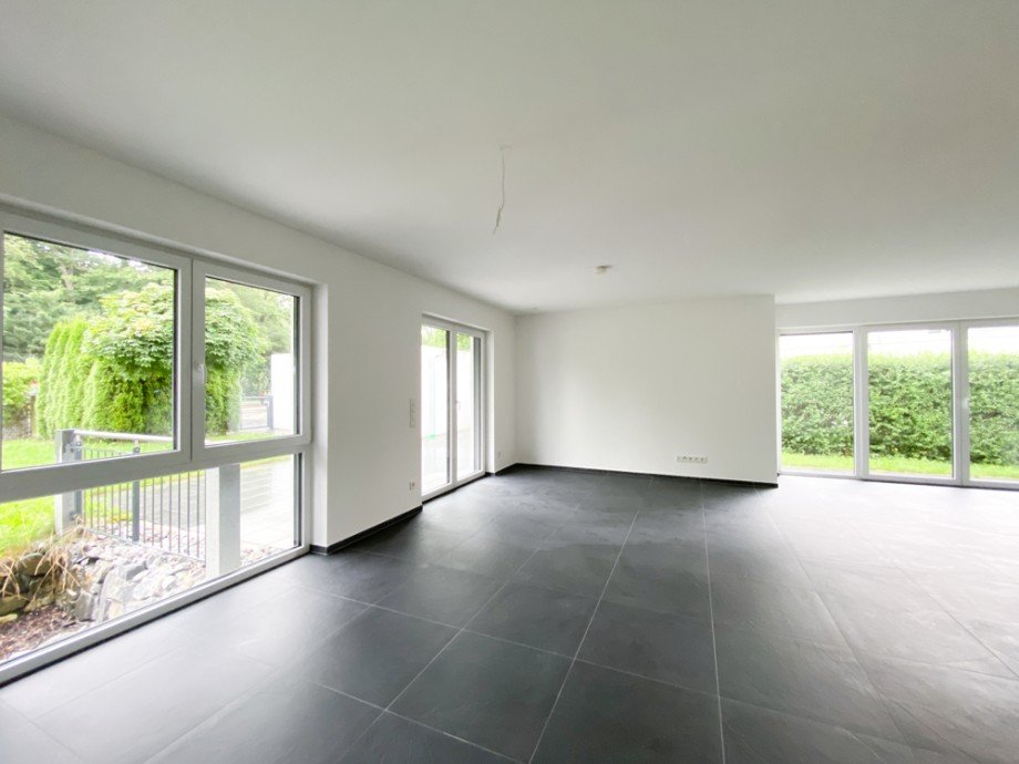 Wohnzimmer Doppelhaush�lfte Germering / Unterpfaffenhofen