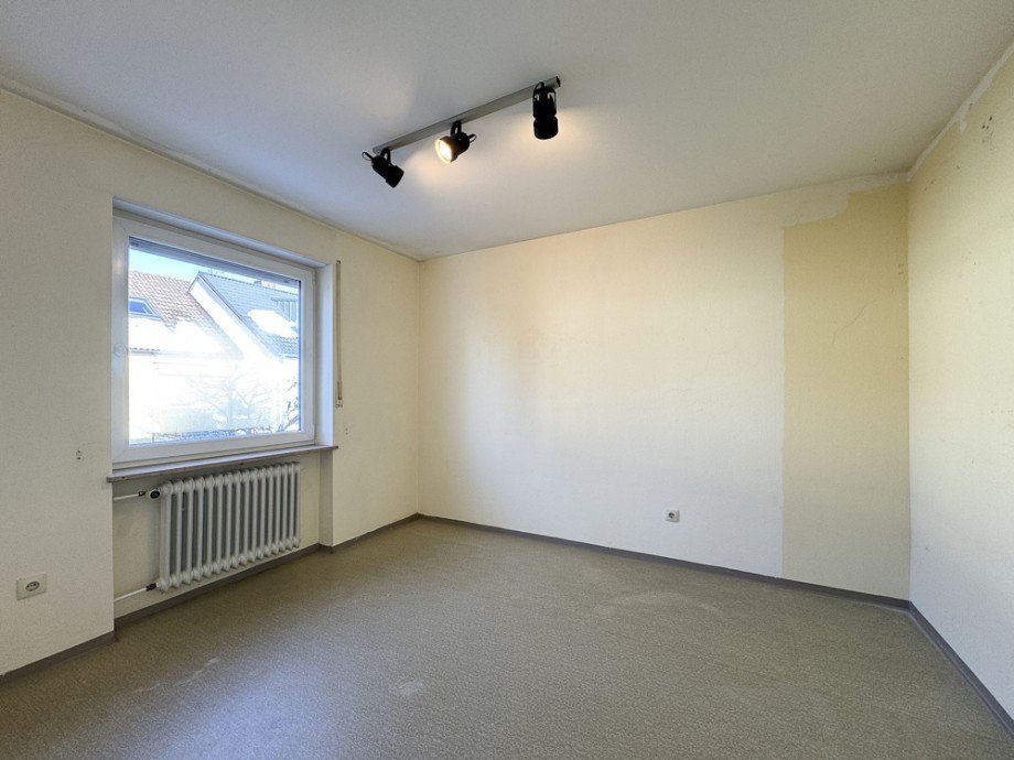 Kinderzimmer/B�ro 2 Reihenmittelhaus Germering / Unterpfaffenhofen