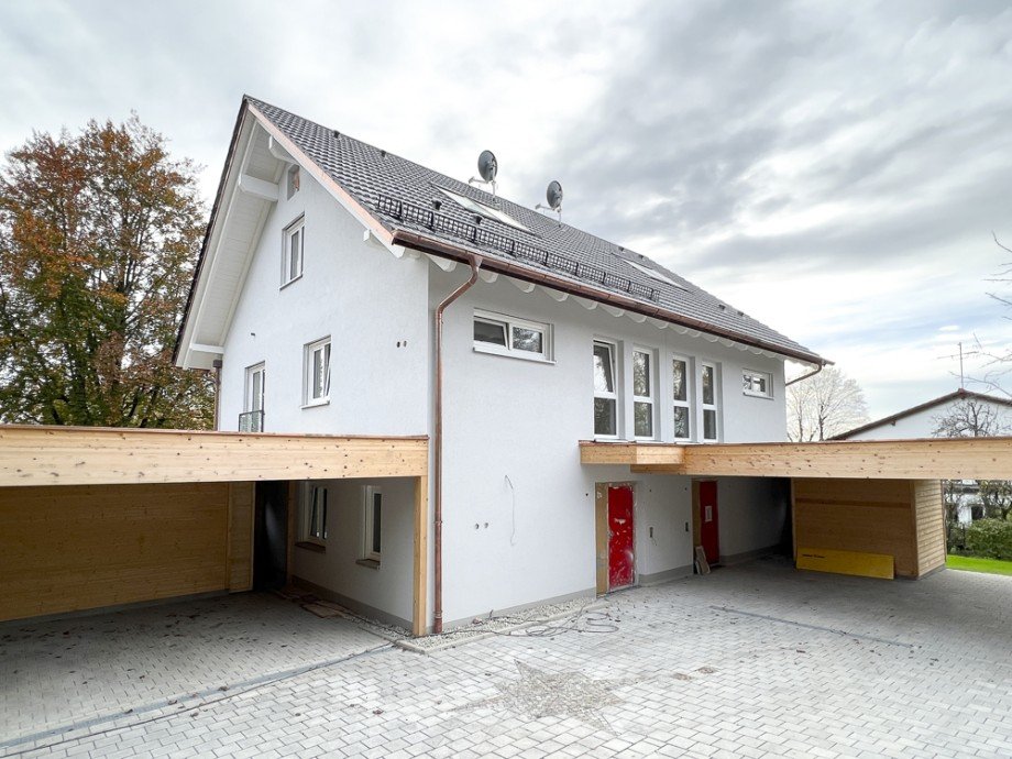 Hausansicht Doppelhaush�lfte Gilching / Geisenbrunn