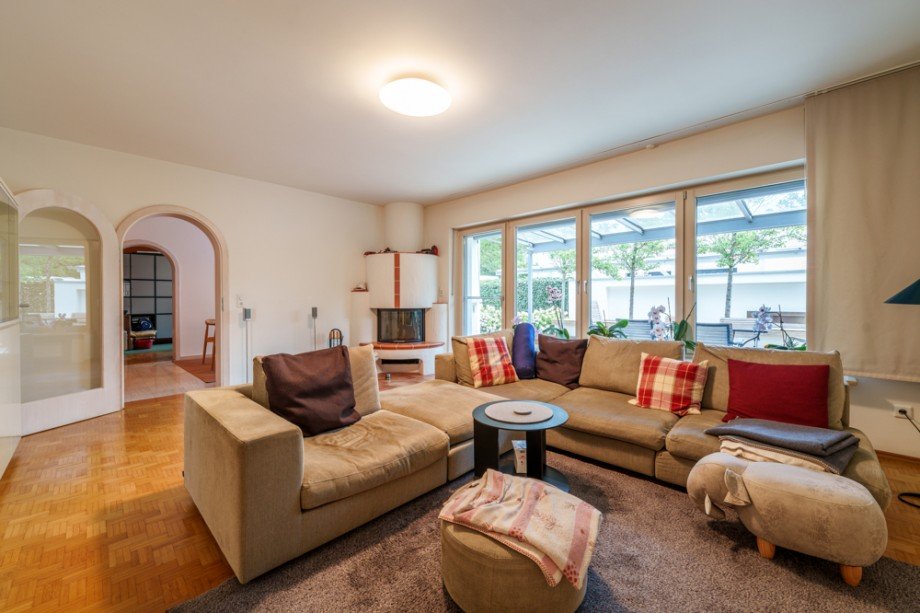 Wohnzimmer im EG Zweifamilienhaus Germering