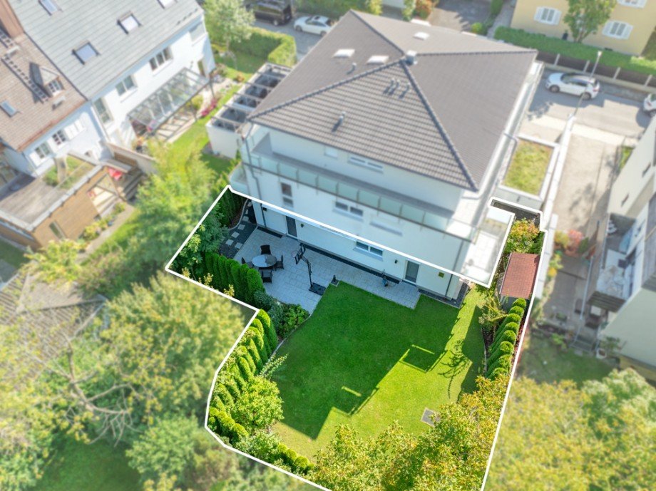 Riesiger Garten Erdgeschosswohnung M�nchen / Pasing-Obermenzing