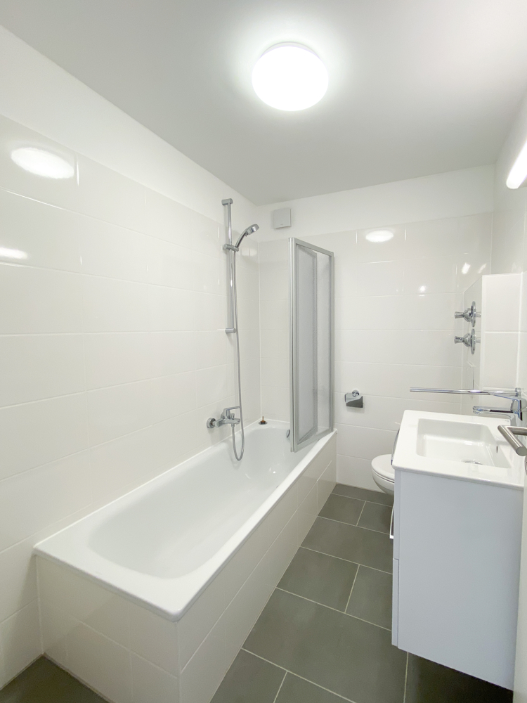 Bad Etagenwohnung Germering