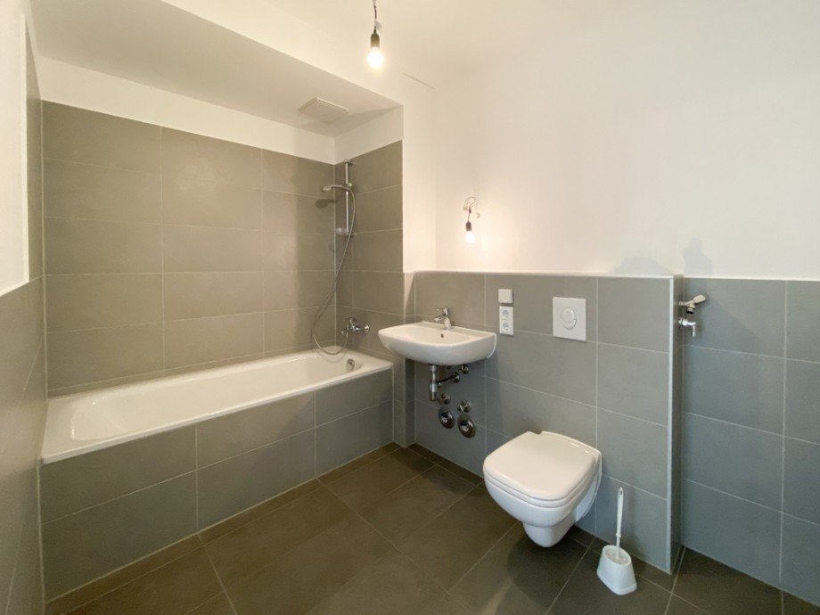 Bad Dachgeschosswohnung M�nchen / Riem