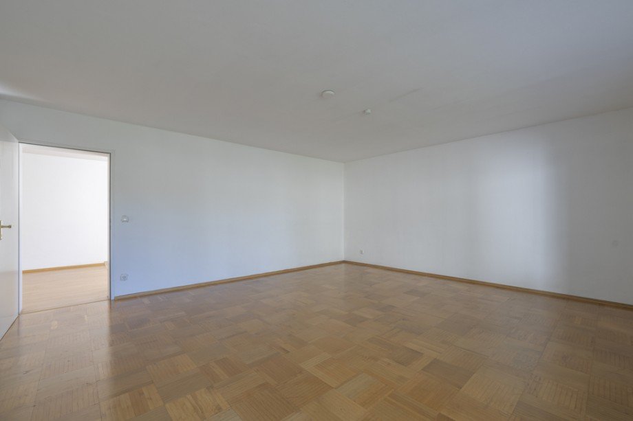 Wohnzimmer Erdgeschosswohnung M�nchen / Nymphenburg