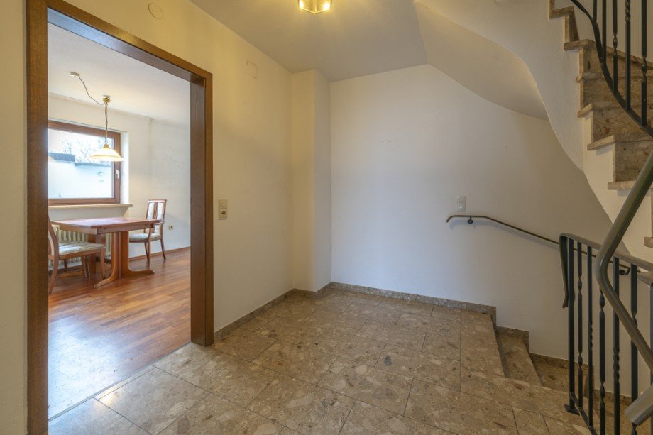 Diele im EG Doppelhaush�lfte F�rstenfeldbruck