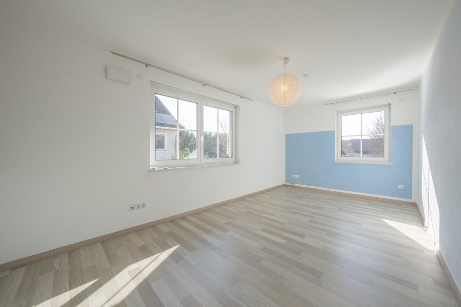 Kinderzimmer Doppelhaush�lfte Germering