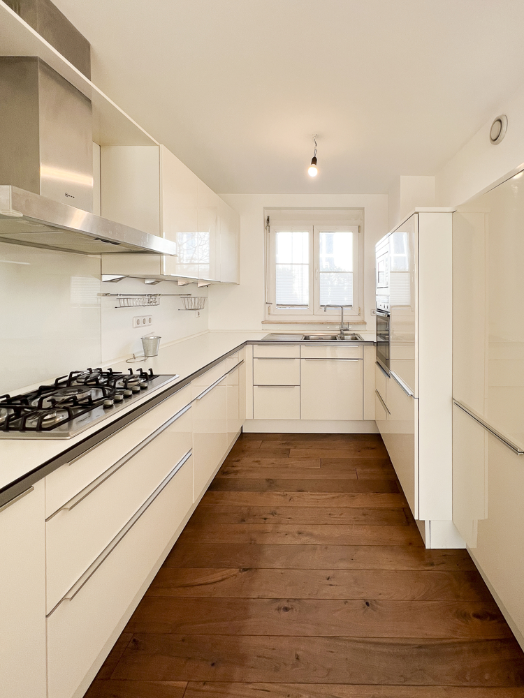 Moderne Einbauk�che Reihenmittelhaus Germering