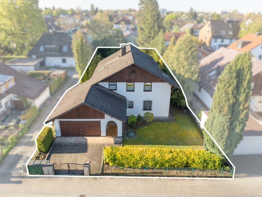 Drehnenbild von vorne Einfamilienhaus Puchheim / Puchheim-Bahnhof