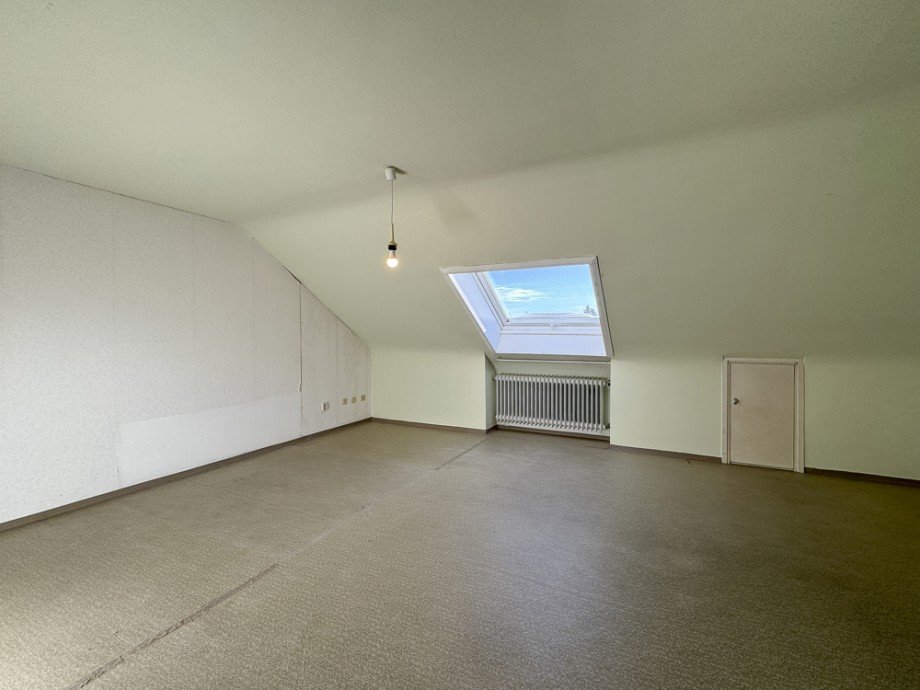 Dachgeschoss Reihenmittelhaus Germering / Unterpfaffenhofen