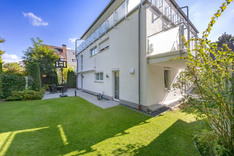 Gro�e Gartenfl�che Erdgeschosswohnung M�nchen / Pasing-Obermenzing