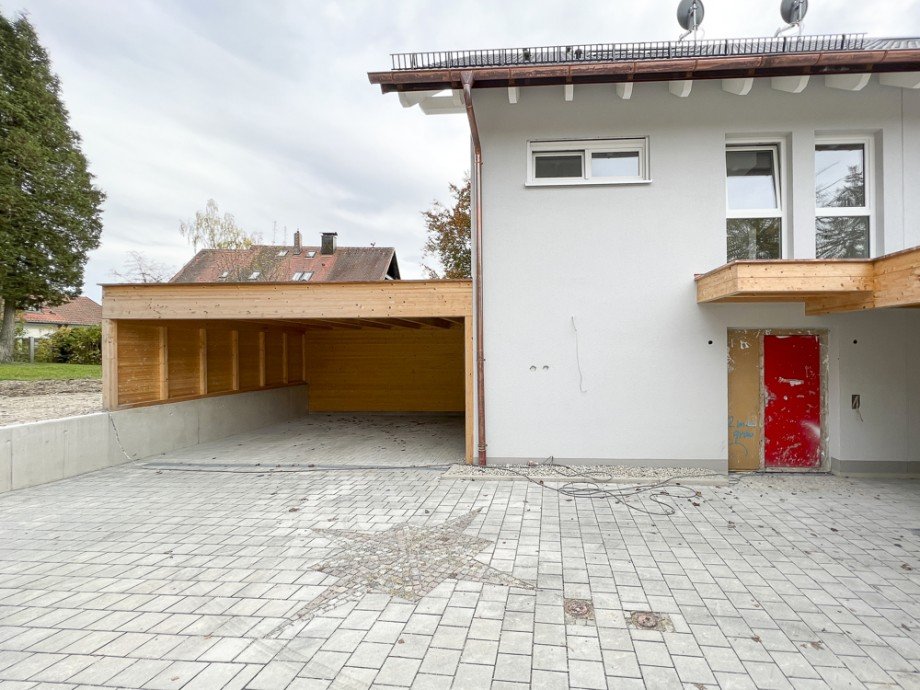 Carport Doppelhaush�lfte Gilching / Geisenbrunn