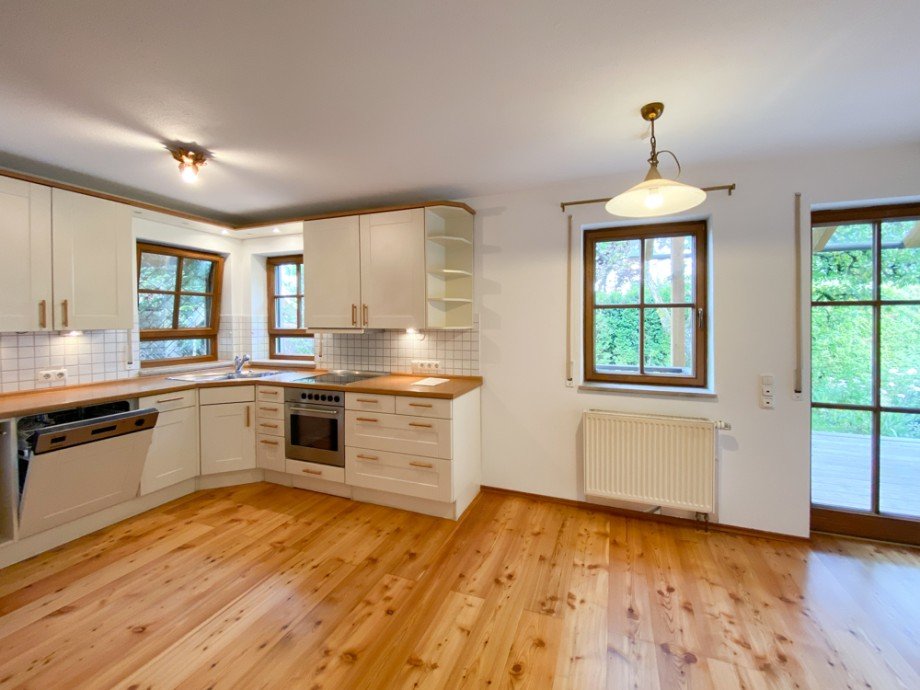 K�che mit eigener Terrasse Einfamilienhaus Germering / Harthaus