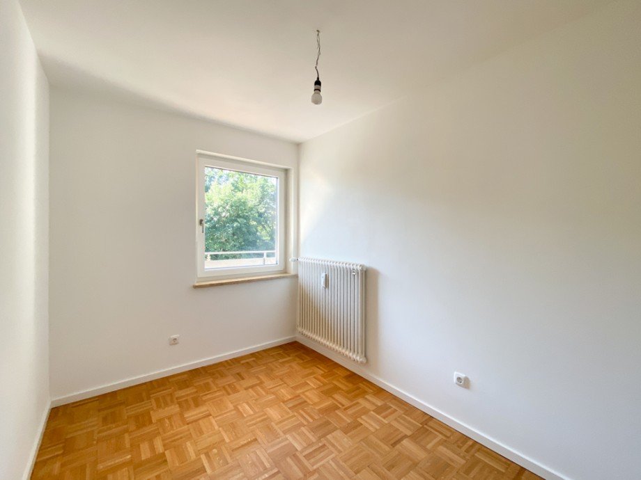 B�ro/Kinderzimmer Etagenwohnung Germering