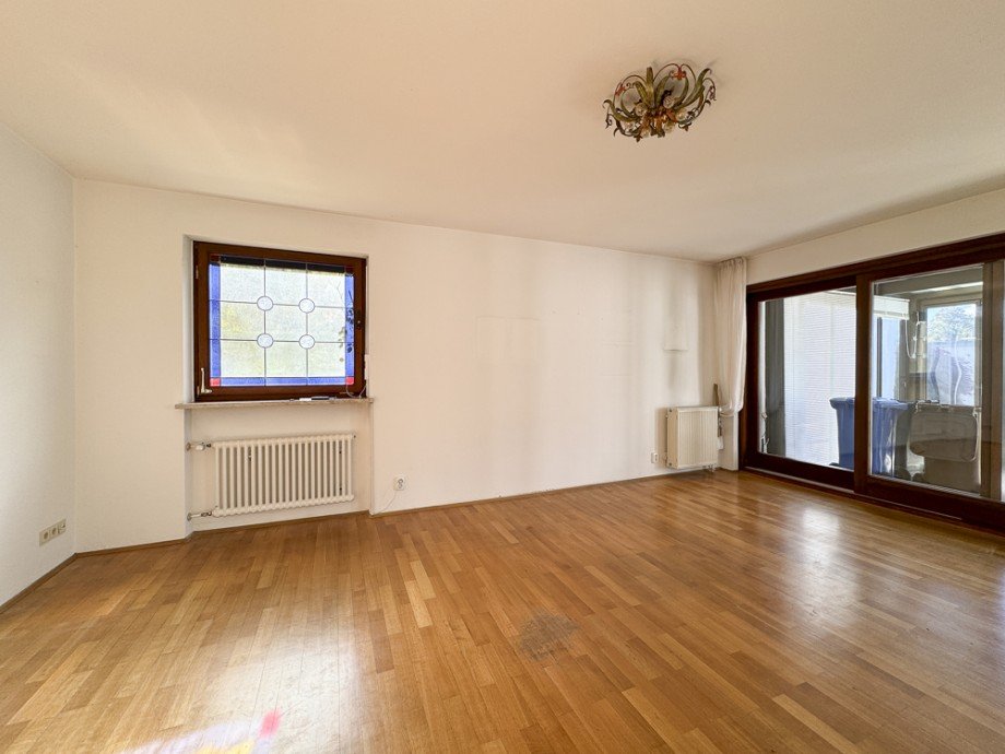 Viel Platz im Wohnzimmer Reihenendhaus Gr�felfing
