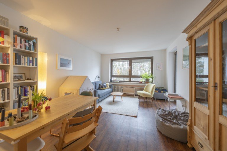 Wohnzimmer M�nchen / Kleinhadern Etagenwohnung Sopart Immobilien - Moderne 3-Zimmer-Wohnung mit Balkon - bevorzugte Lage in M�nchen-Hadern