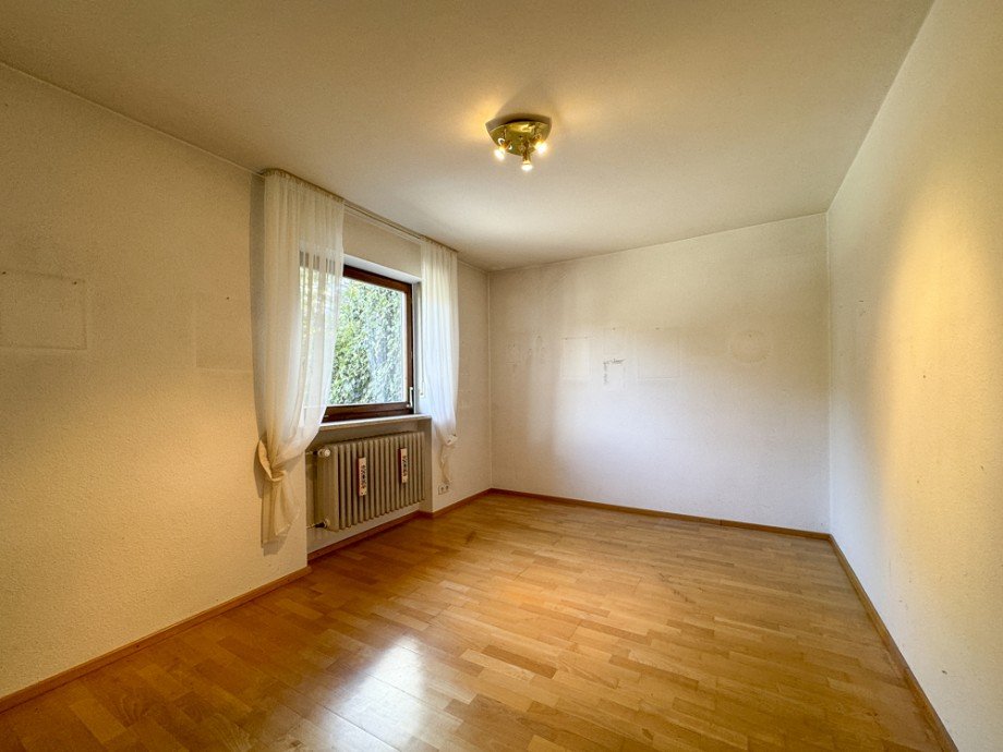 Kinderzimmer oder B�ro Reihenendhaus Gr�felfing