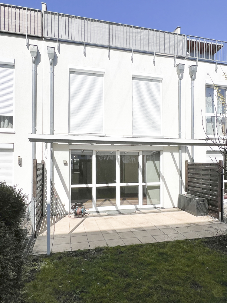 Gartenansicht Reihenmittelhaus Germering